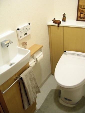 INAXピタと手洗い器を設置 INAXピタと手洗い器を設置